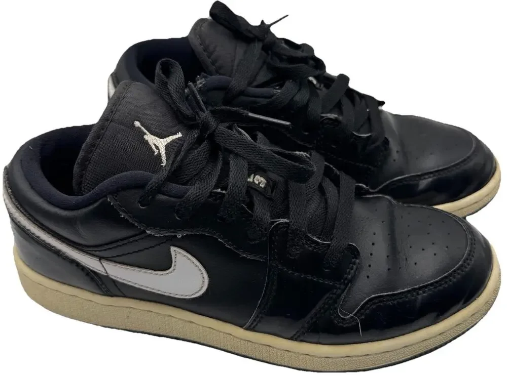 Air Jordan 1 Retro Low Black Patent White Youth Size 4.5Y Sneakers 553560-002